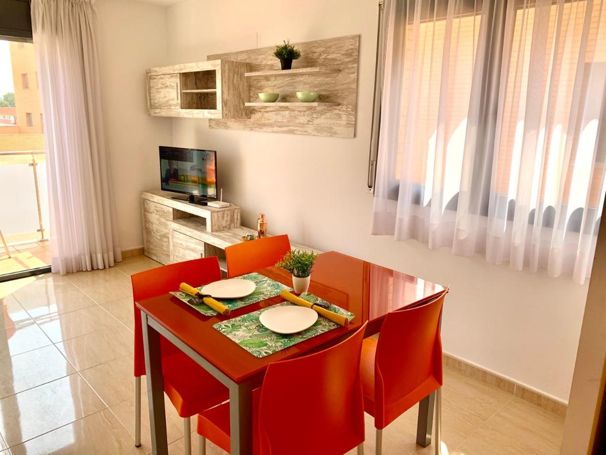Tropikana Apartment Miami Playa Exterior photo