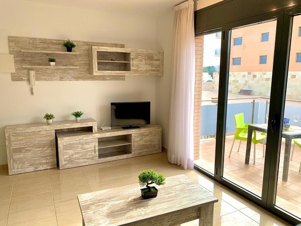 Tropikana Apartment Miami Playa Exterior photo